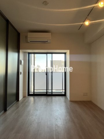 カバナ浅草橋の居間・リビング