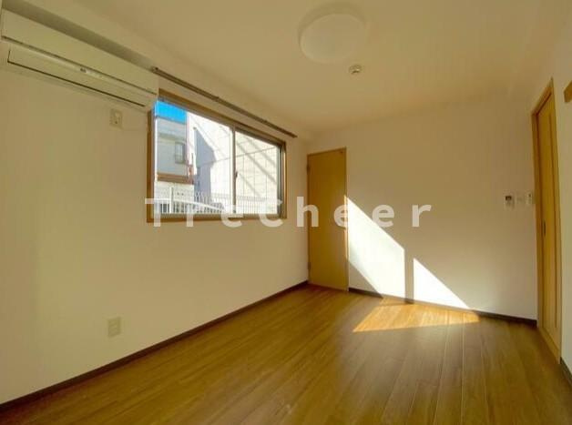 メゾンユニソール神楽坂の寝室