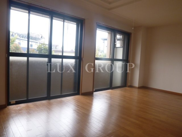 【居間・リビング】 | シャトー・ル・レーヴ壱番館