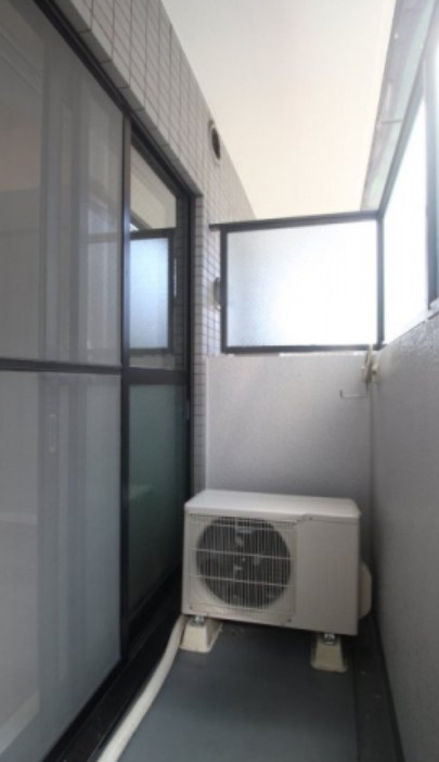 足立区千住寿町の賃貸マンションのバルコニー