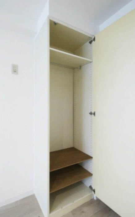 足立区千住寿町の賃貸マンションの収納