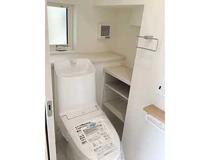 広島市安佐北区真亀3丁目　新築一戸建て(全2棟)のトイレ