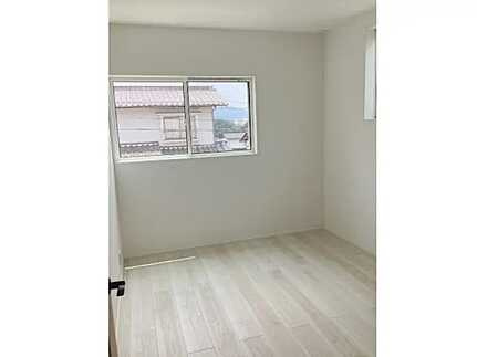 広島市安佐北区真亀3丁目　新築一戸建て(全2棟)の洋室