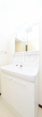 【洗面所】 | コーポレート相生 | 洗面台です。