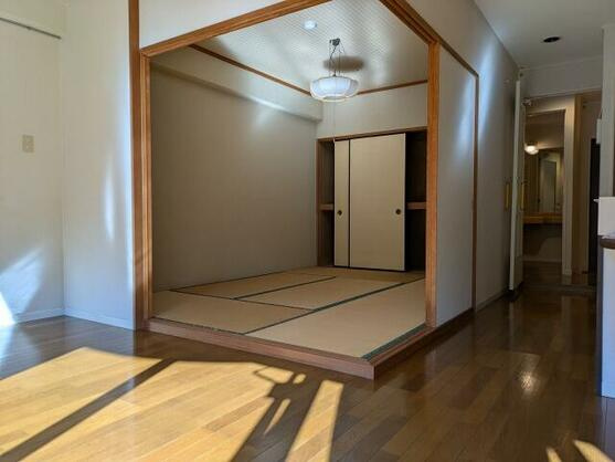 シーズ城ヶ崎の和室