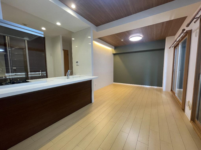 三条麩屋町アーバンライフの居間・リビング