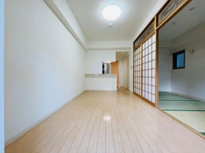 【居間・リビング】 | エクセルシア天神橋