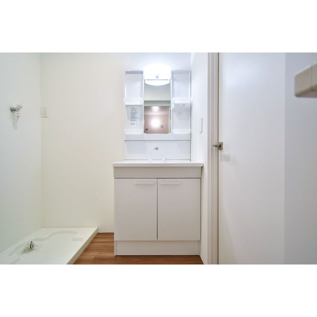 nido Padure Rozaの洗面所|明るい洗面所です★