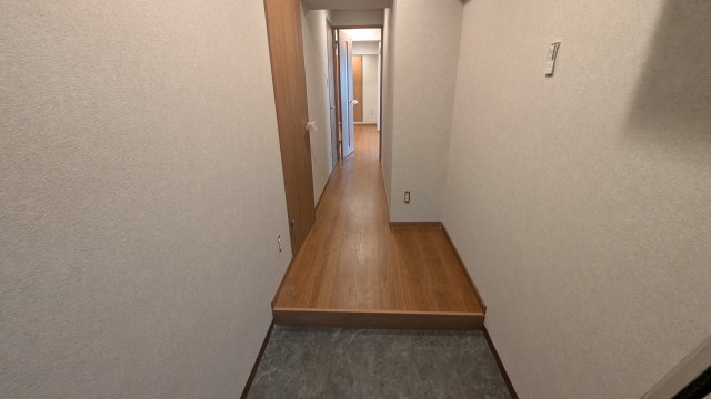 シャンボール覚王山の玄関