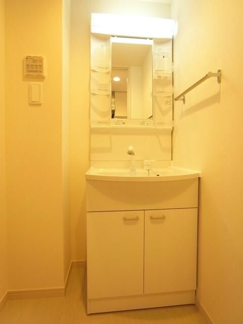 リブリ・赤塚パルルの洗面所