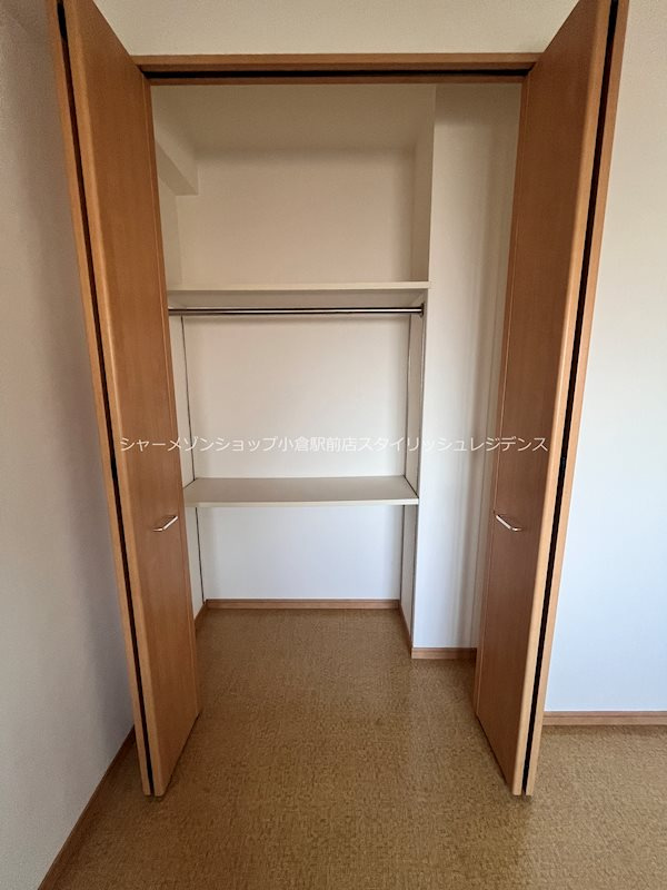 リード大手町の収納