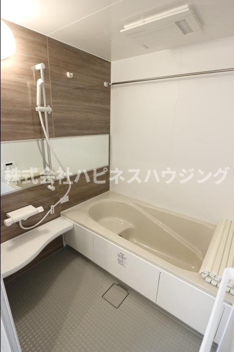 ジュモンターニュの浴室