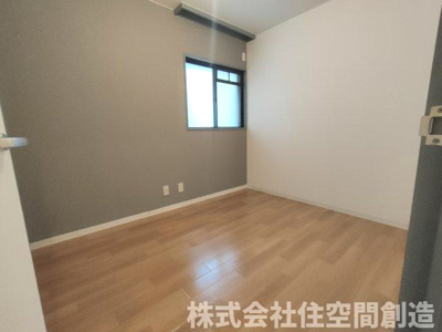 【居間・リビング】 | グランドハイツ豊中 | ※同タイプの写真となり、実際のお部屋とは異なる場合があります