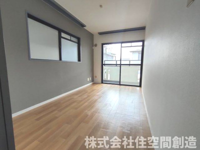 【寝室】 | グランドハイツ豊中 | ※同タイプの写真となり、実際のお部屋とは異なる場合があります