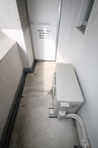 【バルコニー】