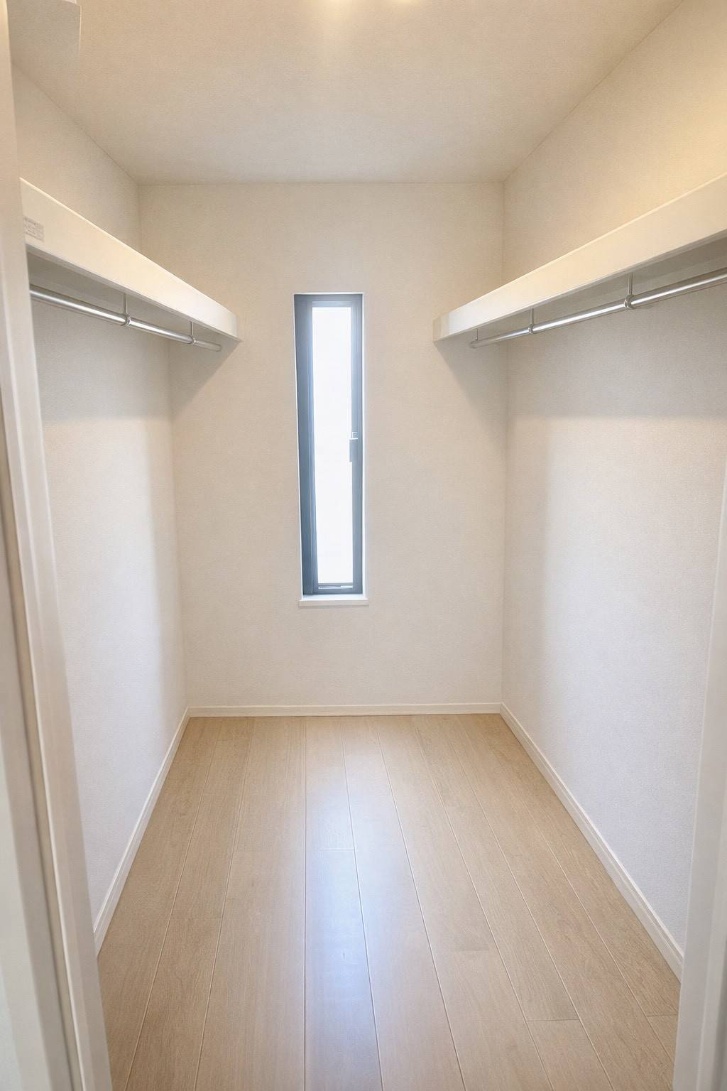 【中古戸建】三芳町藤久保の独立洗面台