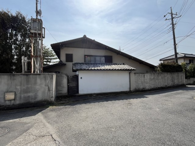 【中古戸建】太田市金山町の外観|■外観｜ここから始まる「日常」はご家族にとってかけがえのない時間となります。少しでも豊かに、快適に。