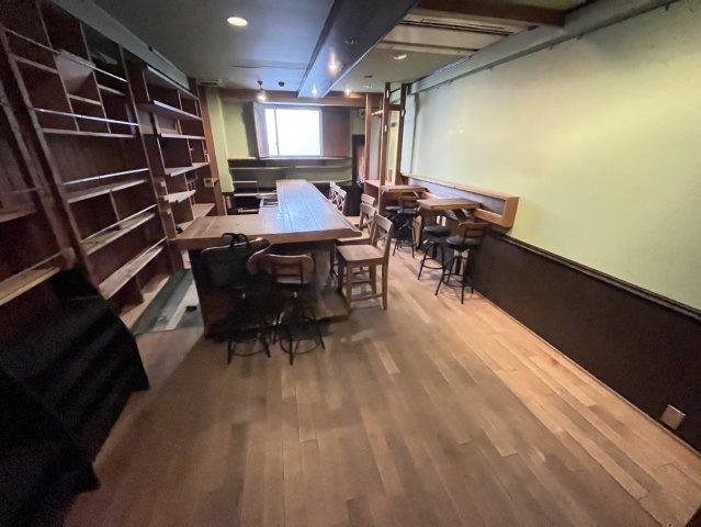 小町ティアイビルの内装