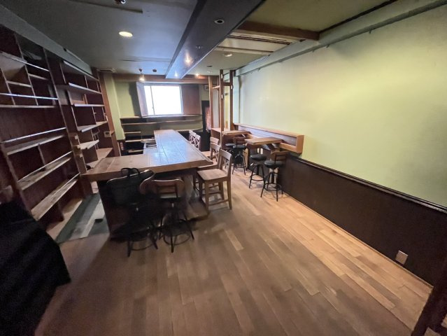 小町ティアイビルの内装