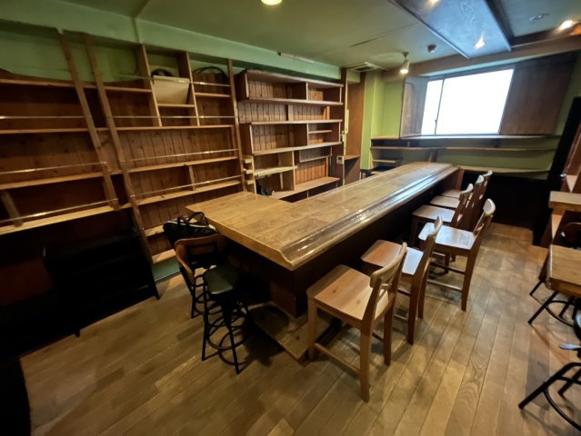 小町ティアイビルの内装