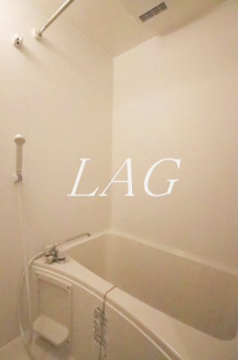 【浴室】 | Alana Hill | お風呂です。