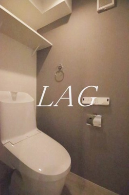 【トイレ】 | Alana Hill | トイレです。