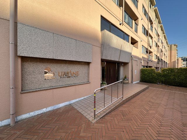 アーベイン朝霞マインプレイス