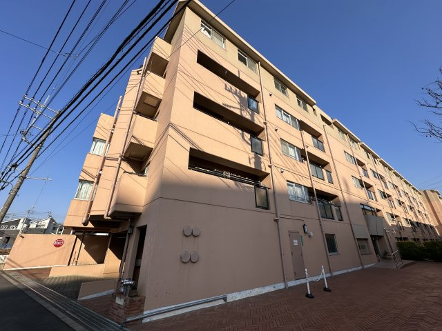 アーベイン朝霞マインプレイスの外観