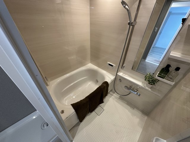 アーベイン朝霞マインプレイスの浴室