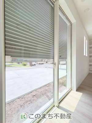 【設備】 | ハートフルタウン宇都宮市下岡本町2115番　A号棟 | シャッター雨戸で防犯性アップ♪
