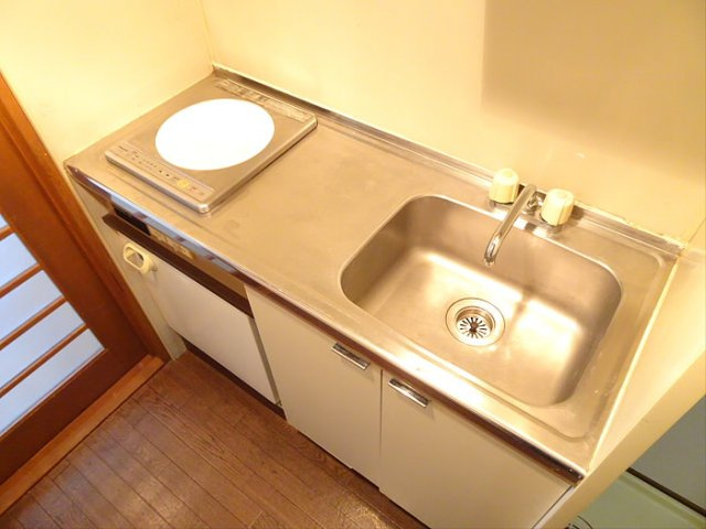 クリスタル東松原のキッチン