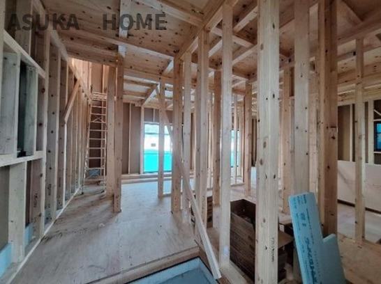 南区六ッ川２丁目のその他|建築中の建物内部の様子です。完成が待ち遠しいですね。