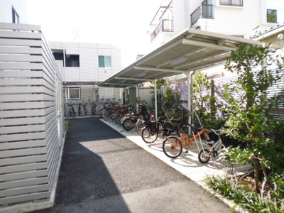 【設備】 | T’ｓ　garden高円寺 | 駐輪場・バイク置き場。