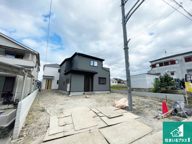 八幡市八幡隅田口　第2期　新築一戸建ての外観|周辺は落ち着いた街並みの住宅地！子育てがしやすい住環境です！まだ未完成ですが、現地でしかわからない事もございます。是非一度ご覧ください。