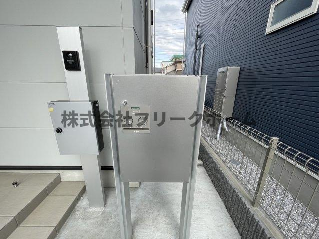 小金井市東町３丁目の一戸建ての駐車場