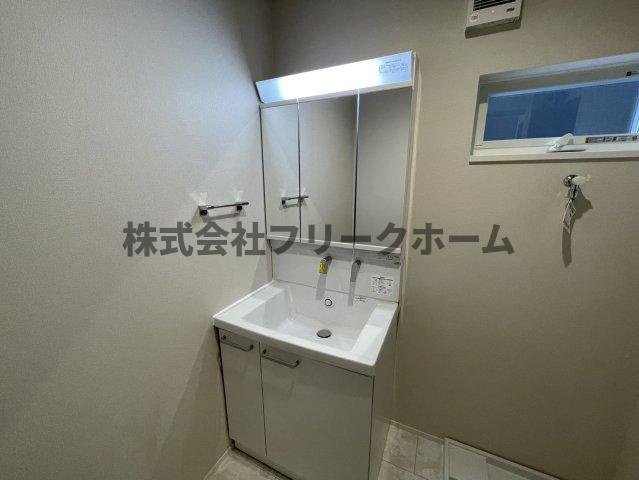 小金井市東町３丁目の一戸建ての居間・リビング