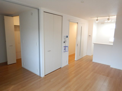 【洋室】 | メゾン・ド・クレール