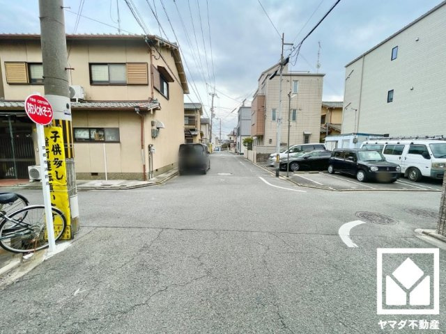 伏見区深草池ノ内町の前面道路含む現地写真