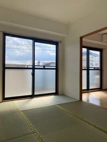 春日部市南１丁目の賃貸マンションの和室