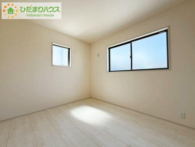 いわき市平南白土２期　新築戸建　4号棟の洋室|机にベットを置けば子供部屋の完成です！