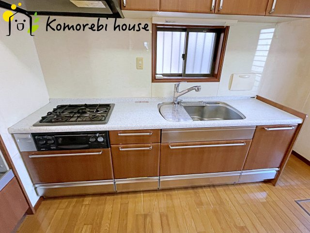 白岡市篠津　中古一戸建てのキッチン|26.2.21撮影済み