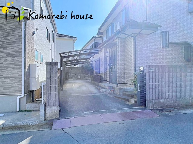 白岡市篠津　中古一戸建ての駐車場|26.2.21撮影済み