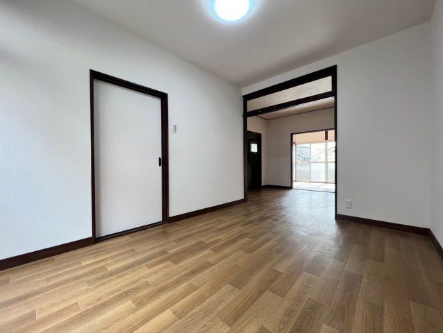 東垂水２丁目貸家の居間・リビング