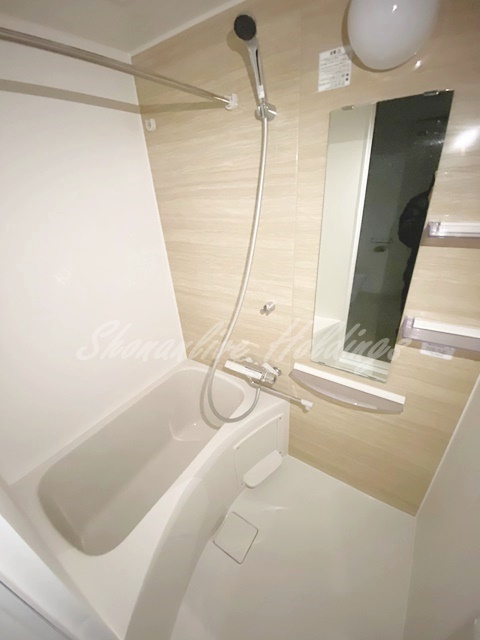 平塚市袖ケ浜のアパートの浴室