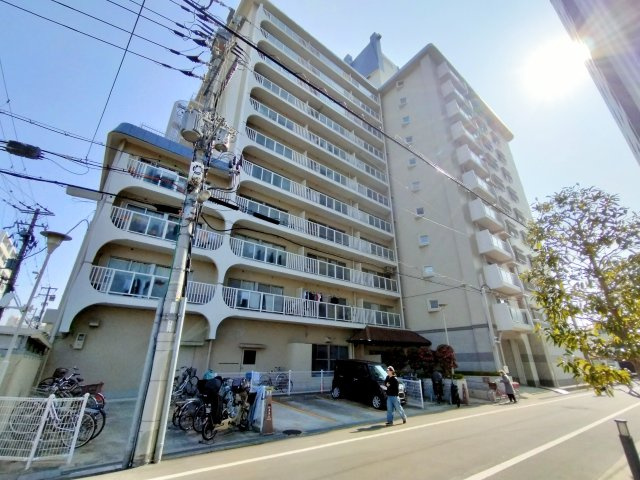 日商岩井京橋ハイツの外観