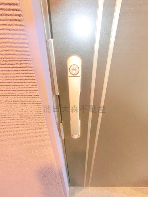 LUORE池上の玄関|ダブルロック