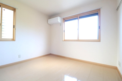 【洋室】 | ウエストハウス