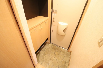 【玄関】 | ウエストハウス