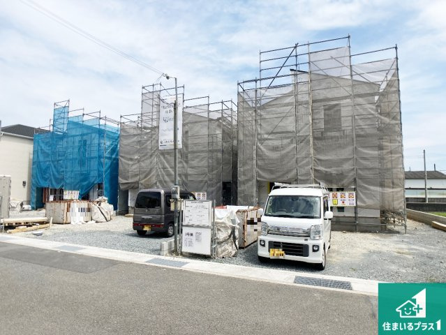 赤穂市片浜町　第3期　新築一戸建ての外観|周辺は落ち着いた街並みの住宅地！子育てがしやすい住環境です！まだ未完成ですが、現地でしかわからない事もございます。是非一度ご覧ください。