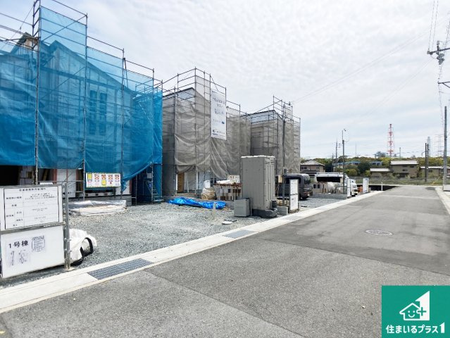赤穂市片浜町　第3期　新築一戸建ての前面道路含む現地写真|周辺は落ち着いた街並みの住宅地！子育てがしやすい住環境です！まだ未完成ですが、現地でしかわからない事もございます。是非一度ご覧ください。